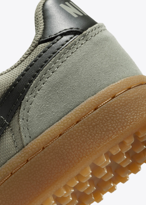 Nike tennised Field General Bg