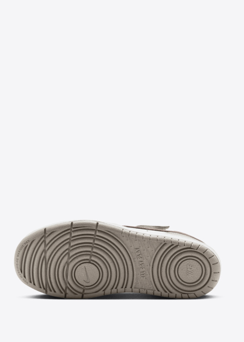 Nike tennised Court Borough Low Ess+ Bpv