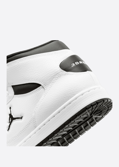 Тенниски Jordan Court Connect Mid Jordan