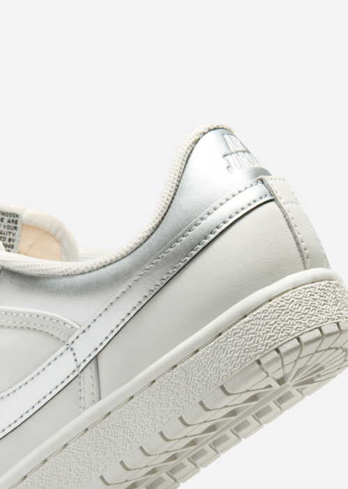 Тенниски Wmns Air Jordan Skyline Low Le Jordan