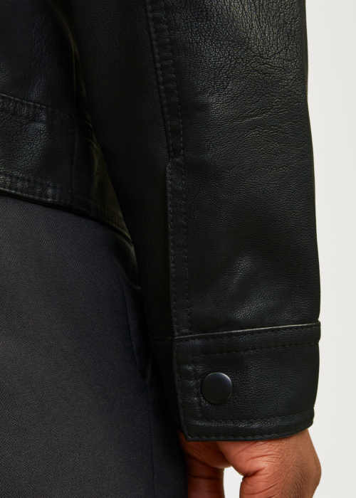 Jack & Jones tagi Warner