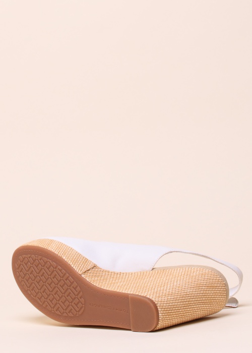 Tommy Hilfiger kingad Elena