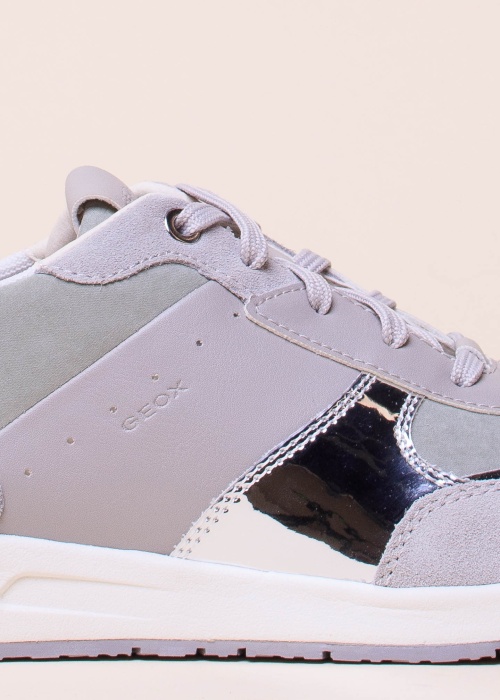 Geox vabaajajalatsid Bulmya