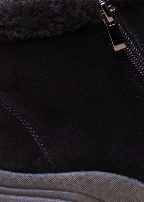 Topway seemisnahast poolsaapad