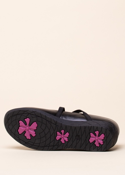 Happy Bee baleriinad