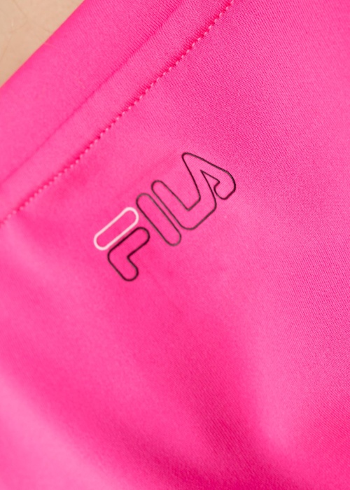Fila pusa Evelyn