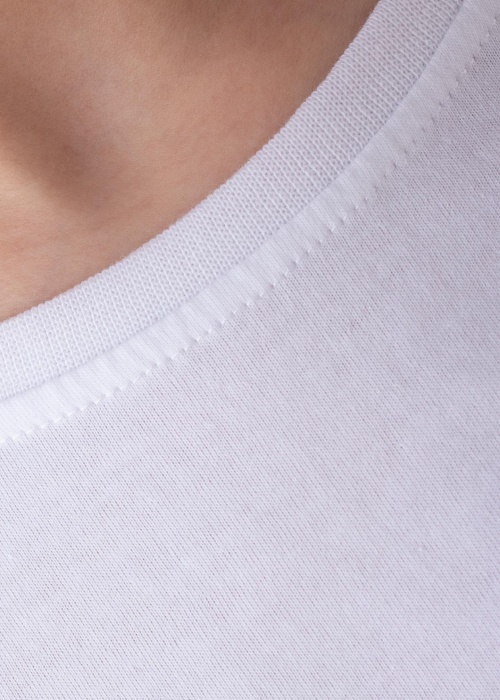 Футболка Elin Only