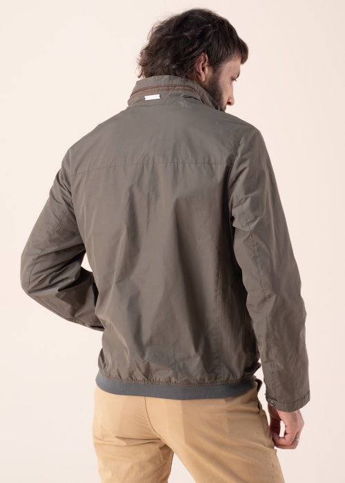 Весенне-осенняя куртка Bugatti