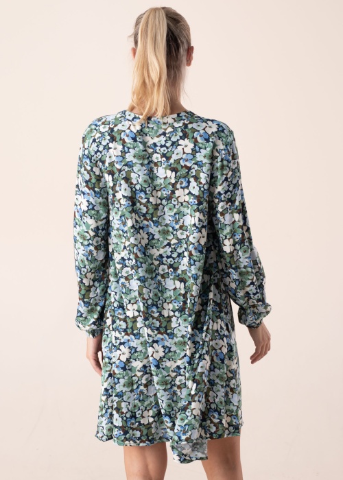 b.young tuunika Josa