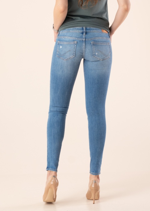 Only teksapüksid Coral