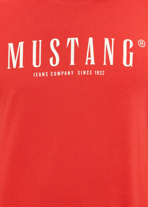 Футболка Mustang