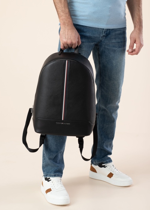 Tommy Hilfiger seljakott Central