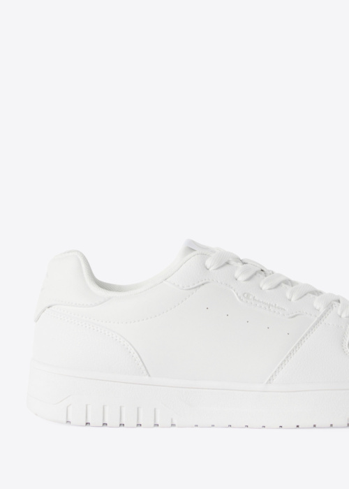 Champion tennised Cly Nwm