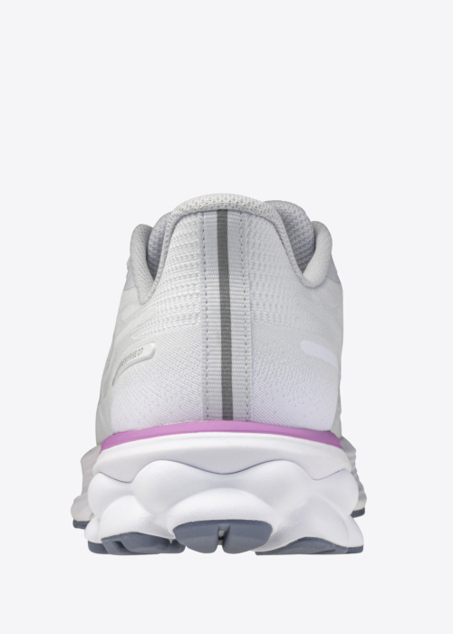 Беговые кроссовки Wave Skyrise 7 Mizuno