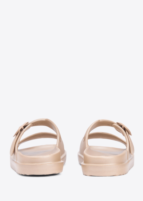 Tommy Hilfiger basseiniplätud