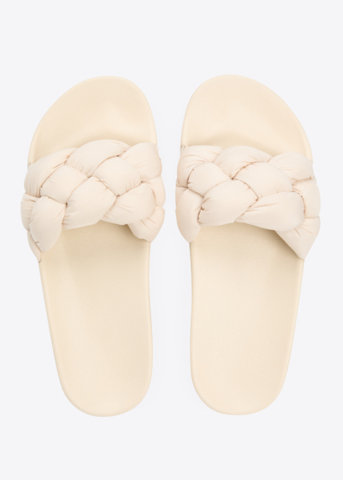 Tommy Jeans basseiniplätud