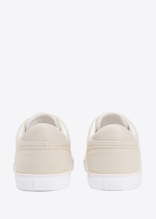 Tommy Hilfiger tennised