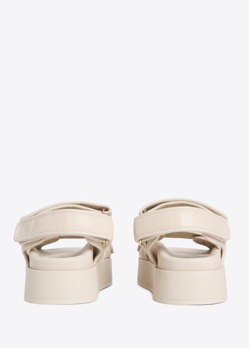 Tommy Hilfiger sandaalid