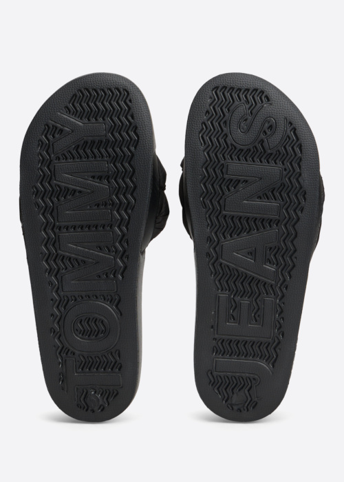 Tommy Jeans basseiniplätud