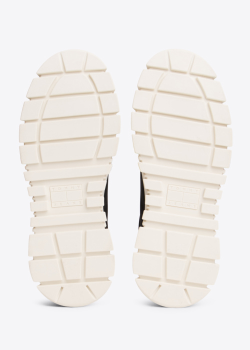 Tommy Jeans tennised