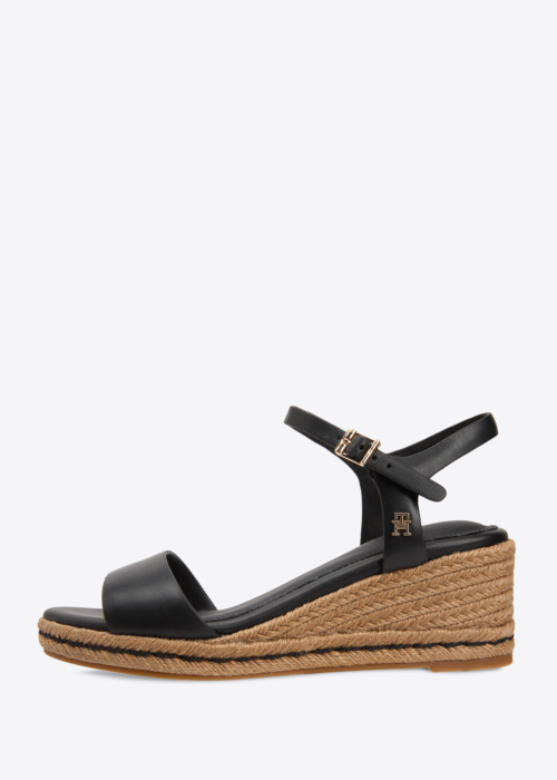 Tommy Hilfiger kingad