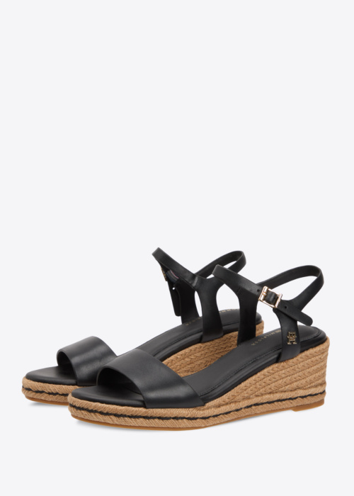 Tommy Hilfiger kingad