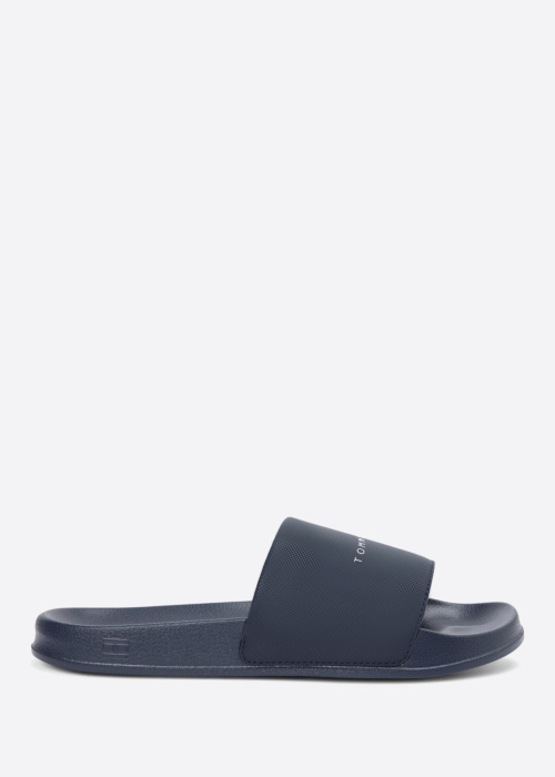 Tommy Hilfiger basseiniplätud