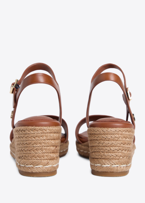 Tommy Hilfiger kingad