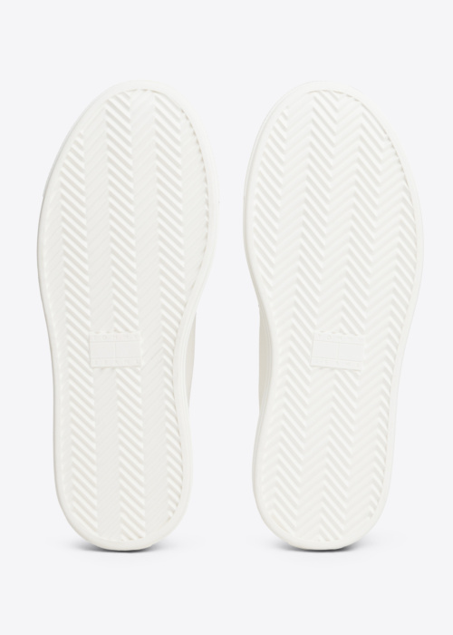 Tommy Jeans tennised