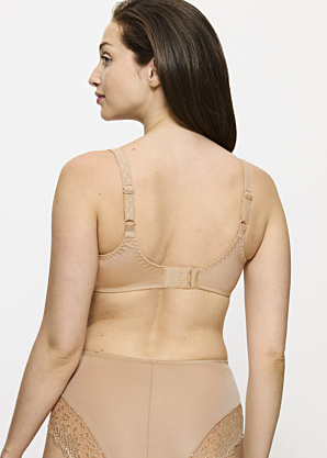 Бюстгальтер Ladyform Triumph