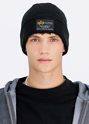 Шапка Alpha Industries