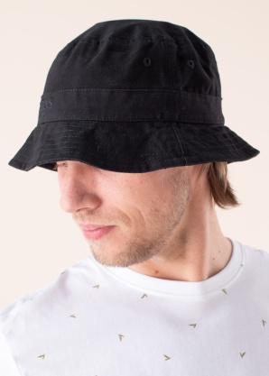 Шляпа Bucket Guess