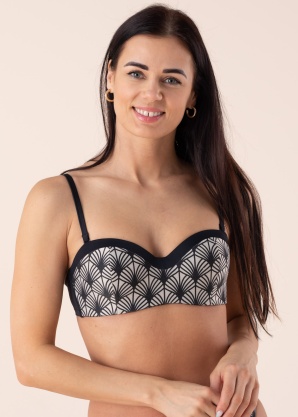 Lauma bikiinirinnahoidja