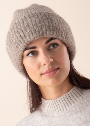 Шапка Bera Pieces