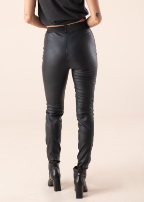 Vero Moda pikad püksid Storm