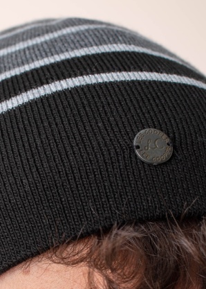 Зимняя шапка Lee Cooper