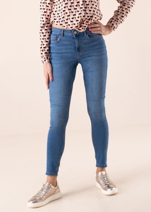 Джинсы Sarah Vila