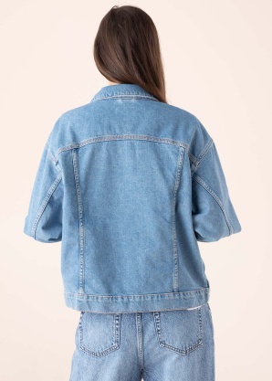 Only teksatagi Annalisa