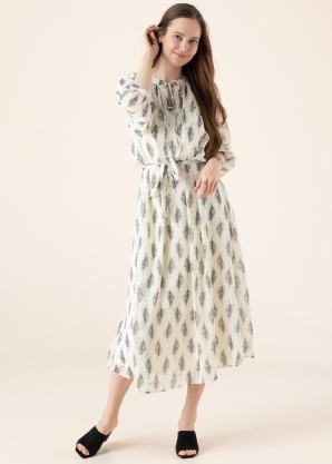 Платье Sara Vero Moda