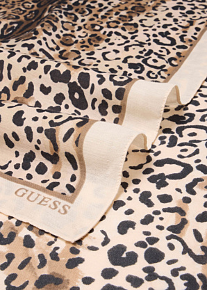 Guess kevad-sügis sall