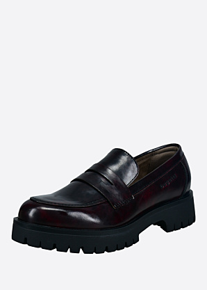 Bugatti loaferid Surprise