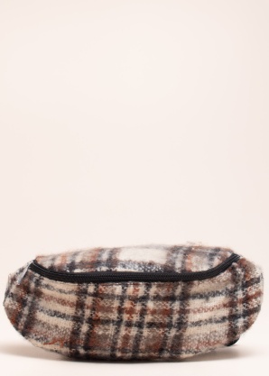 Noisy May vöökott Lula