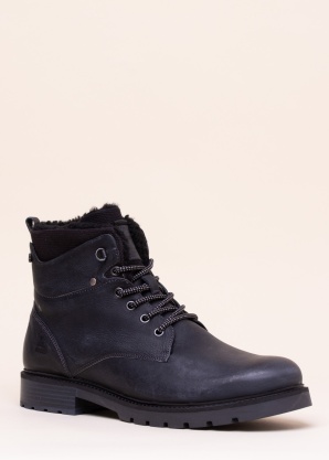 Bullboxer poolsaapad