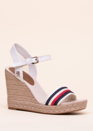 Tommy Hilfiger kingad