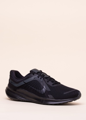 Беговые кроссовки Quest 5 Nike