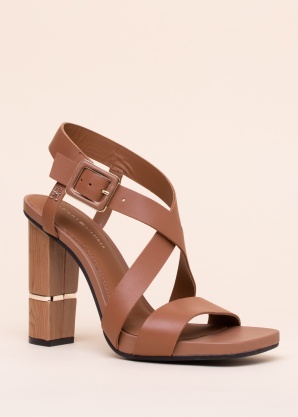 Tommy Hilfiger kingad