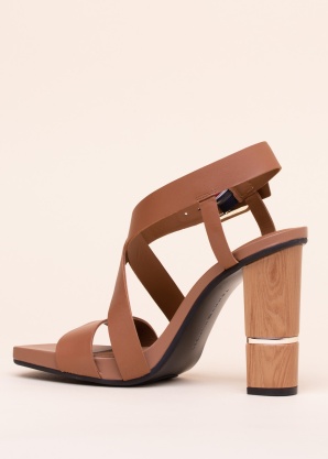 Tommy Hilfiger kingad