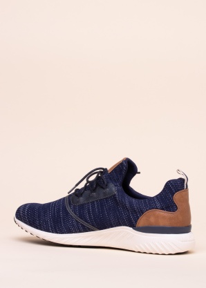 Кроссовки Mustang