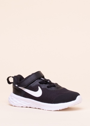 Беговые кроссовки Revolution 6 Nike