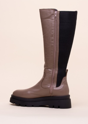 Musse & Cloud saapad Madona